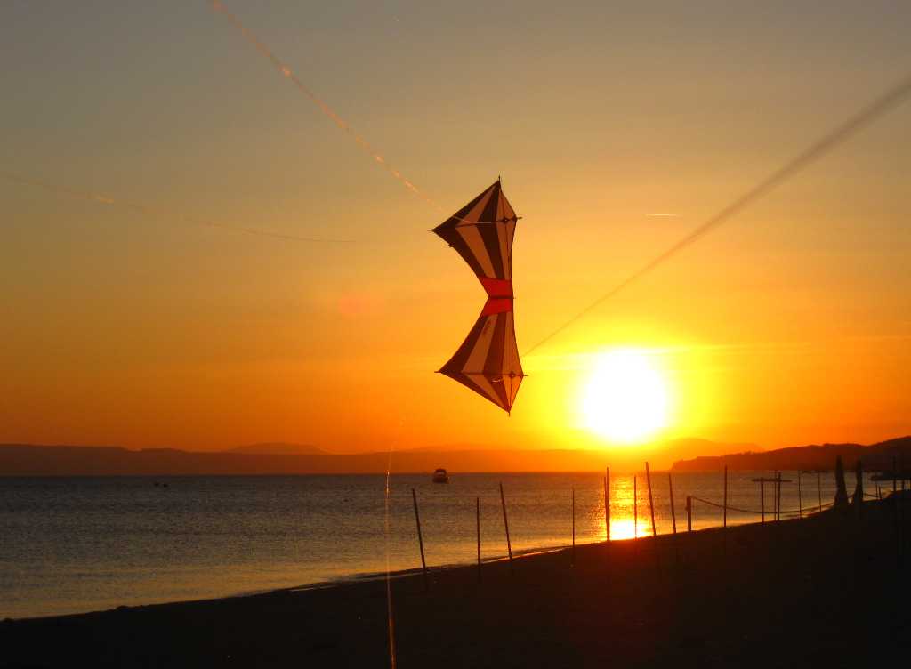 HQ Meteor bei Sonnenuntergang