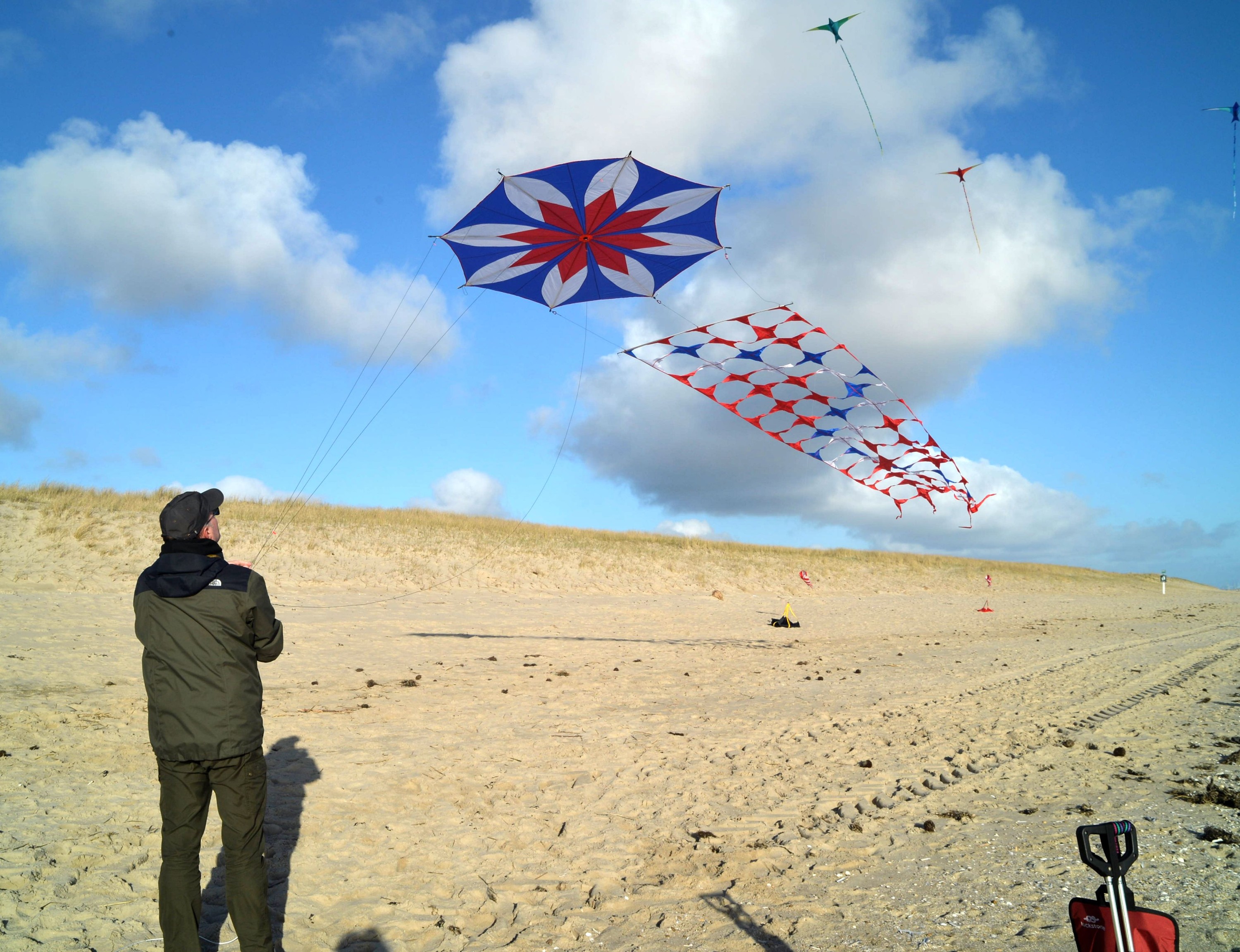 Achteck - Flugversuche mit einem breiten Schwanz