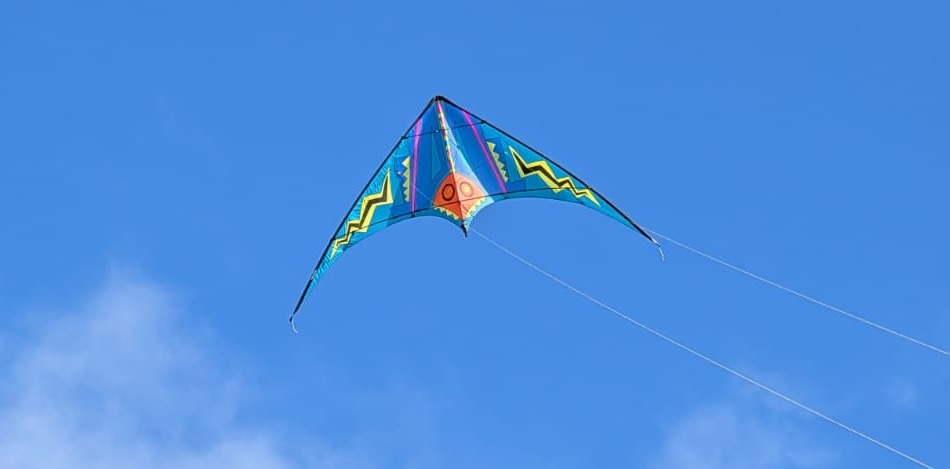 Kites Spit Fire Thunderbird