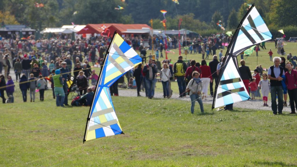 Massig Publikum und viele nette Gespräche zum Thema Vierleiner Revolution.