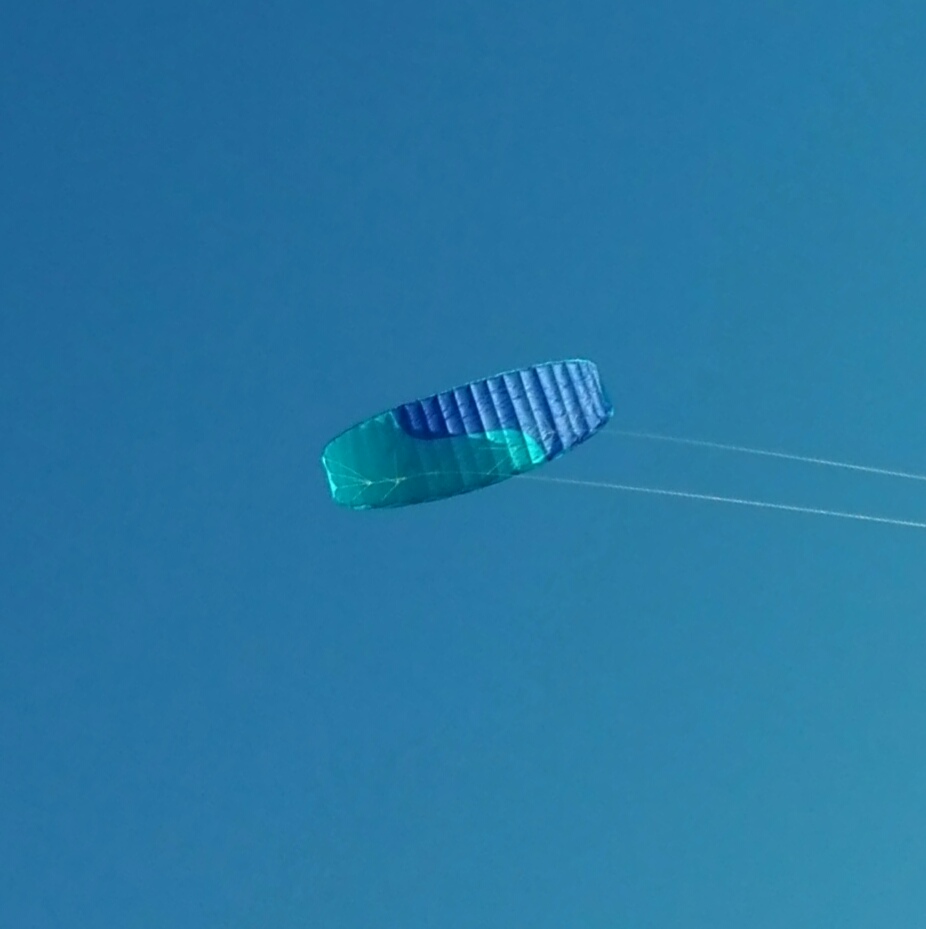 Meine neue Jojo 28+ am blauen Himmel
