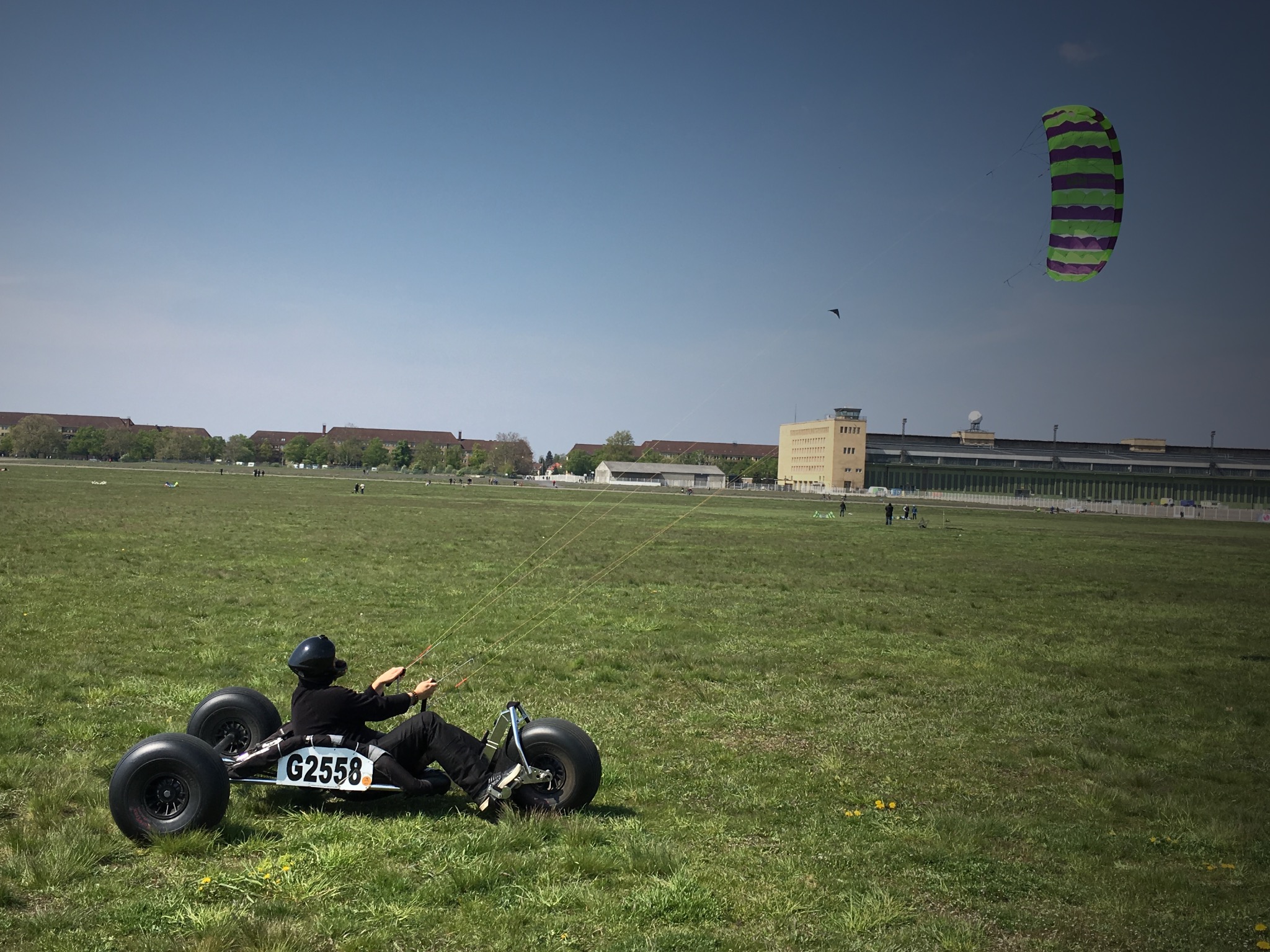 UK Cruiser im Kitebuggy @THF