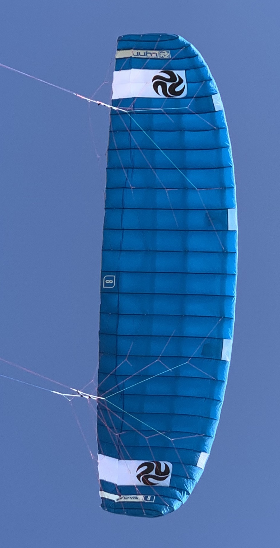 Peter Lynn Nova 8