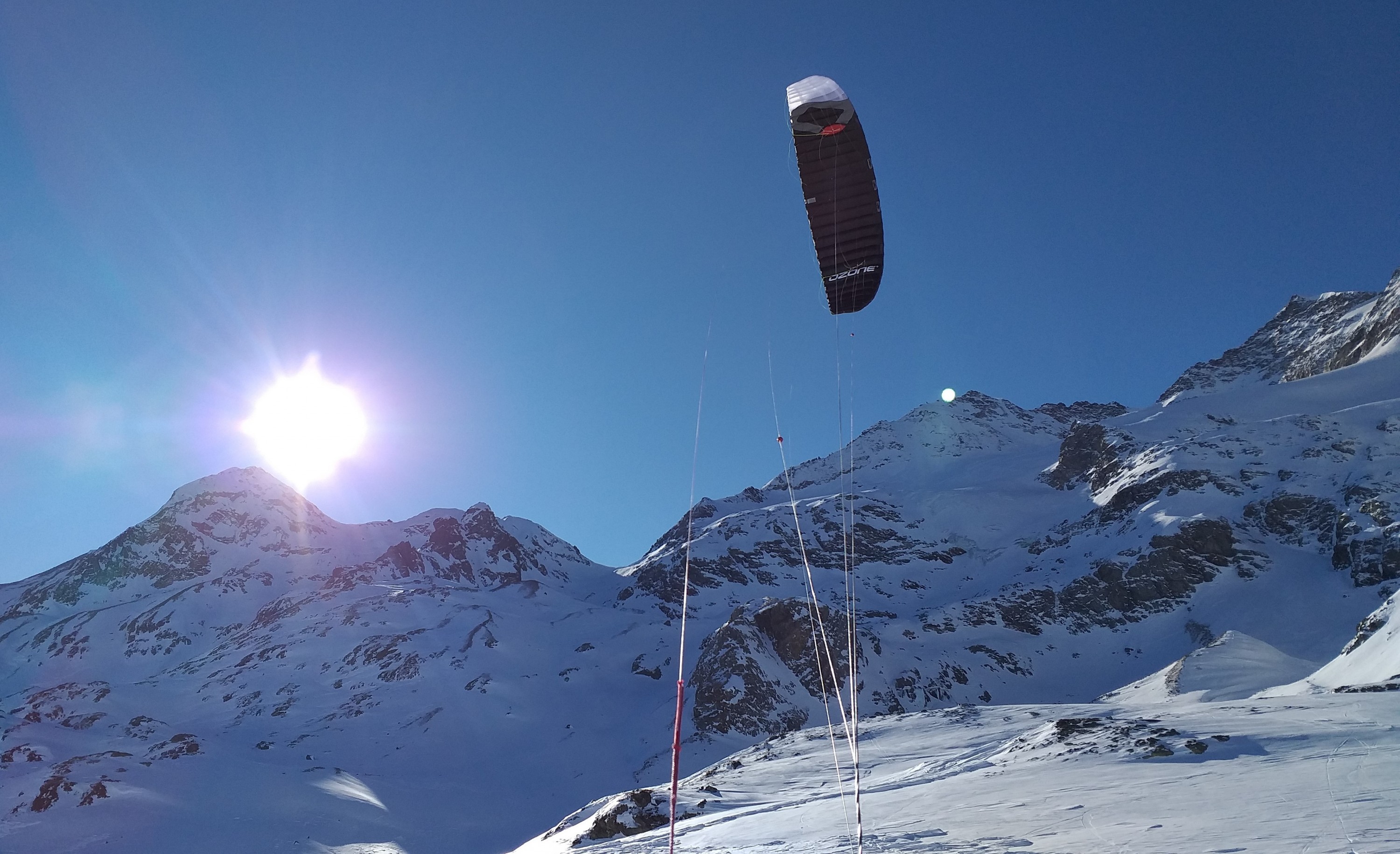 HyperlinkV2 von Ozonekites am Passom Bernina