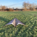 Curve Lite mit goldenen Querrudern